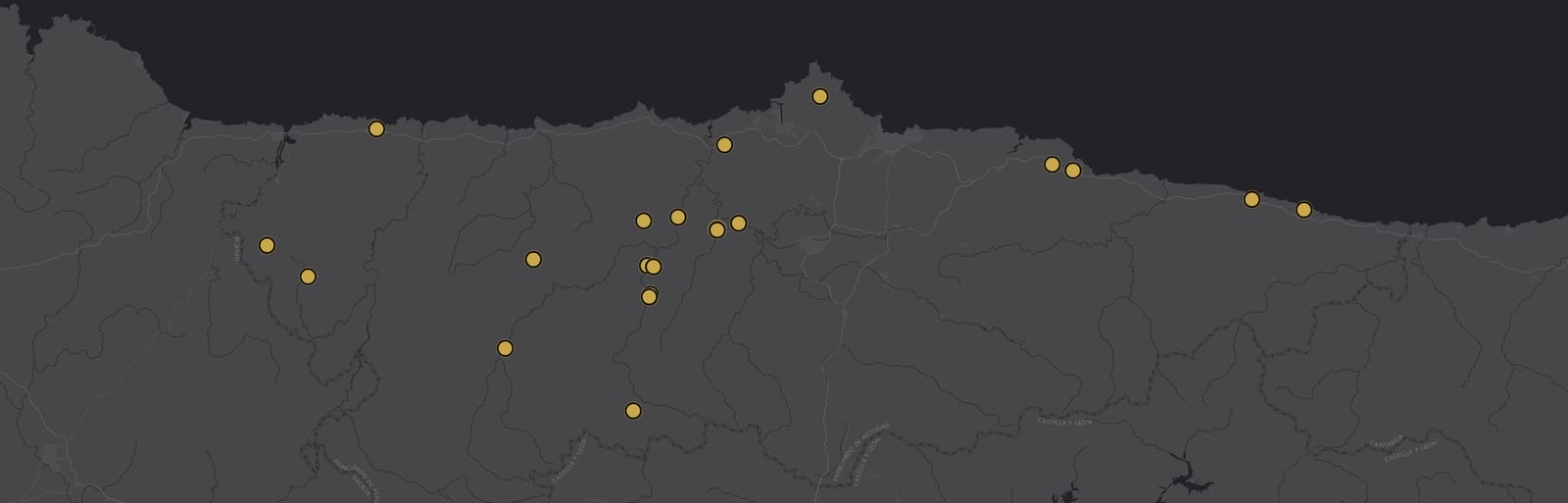 Mapa de Asturias con las sedes del festival señaladas, del occidente a Llanes.